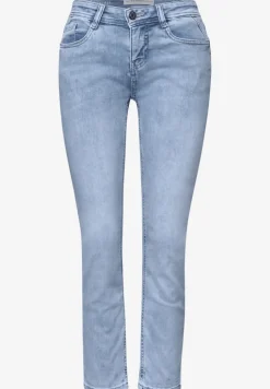 Low Waist Slim Legs jeans in casual fit