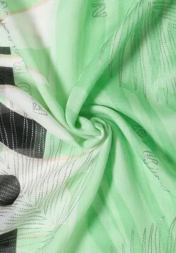 Lusjessjaal met fijne foliedetails