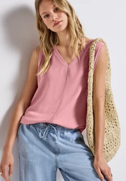 Materiaalmix top met tape