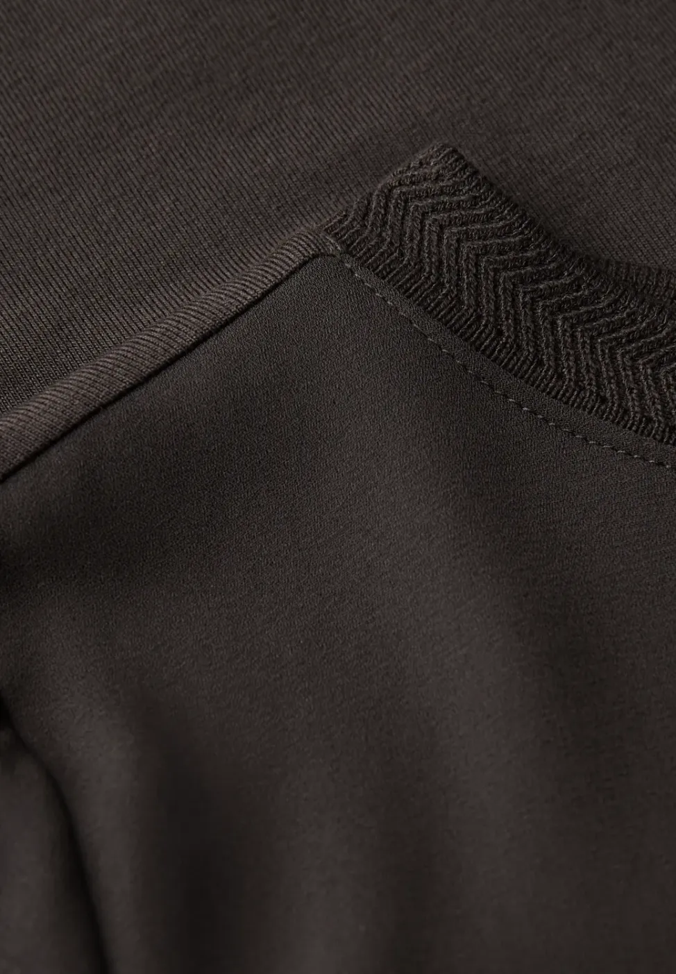 Materiaalmix chiffon shirt