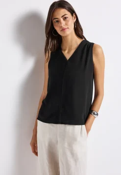 Materiaalmix top met tape