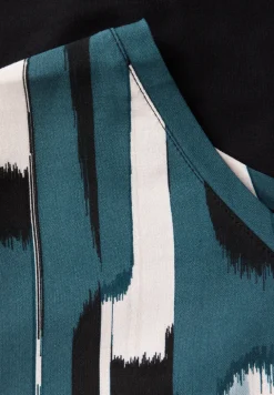 Materiaalmix V-hals Shirt