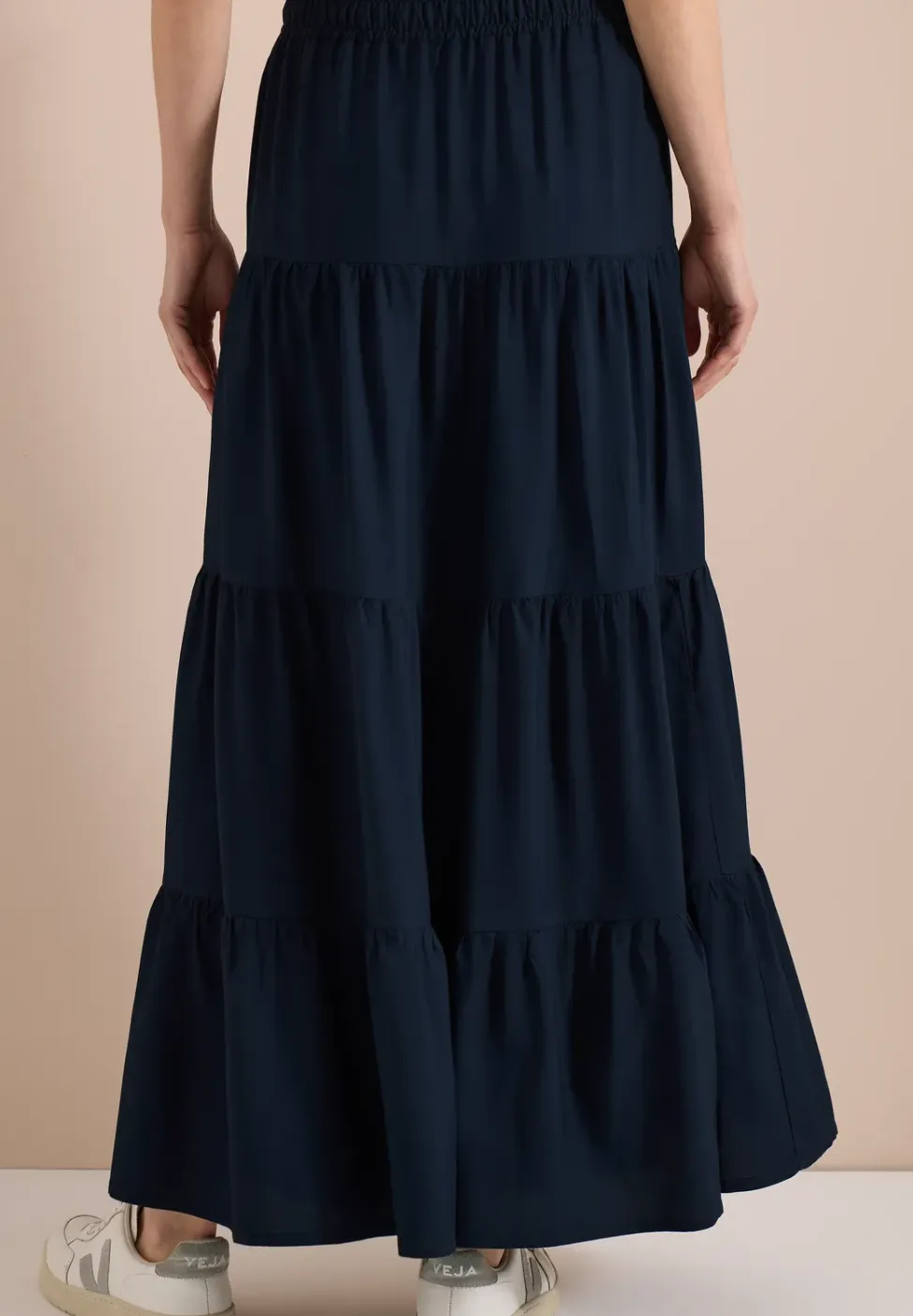 Maxirok met volants en elastische tailleband