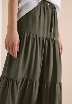 Maxirok met volants en elastische tailleband