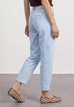 Mid Waist jeans in chino-look