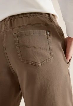 Mid Waist Slim Legs broek in Loose Fit
