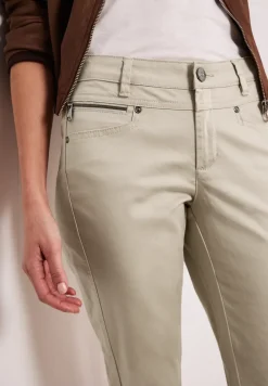 Mid Waist Slim Legs broek in satijnlook