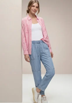 Mid Waist Slim Legs broek in een gewassen look
