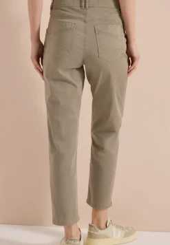Mid Waist Slim Legs broek in casual fit