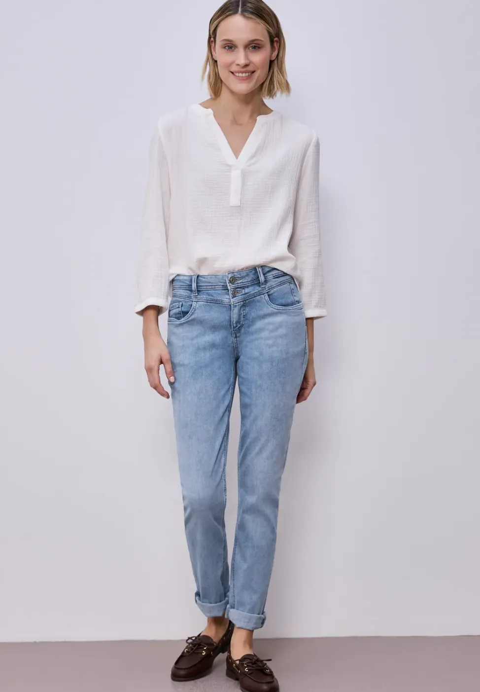 Mid Waist Slim Legs jeans met turn-up