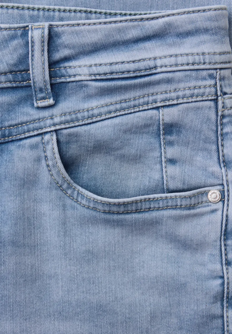 Mid Waist Slim Legs jeans met turn-up