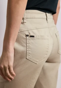Mid Waist Bermuda in satijnlook