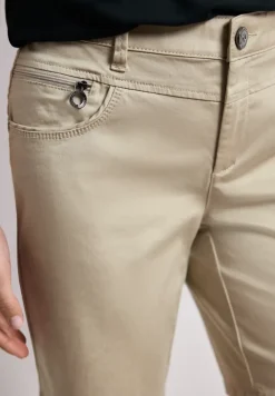 Mid Waist Bermuda in satijnlook