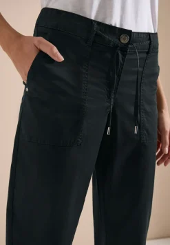 Mid Waist broek met wijde pijpen in casual pasvorm