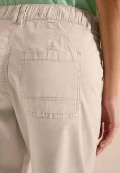 Mid Waist broek met wijde pijpen in casual pasvorm