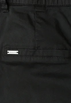 Mid Waist chino shorts in een casual pasvorm
