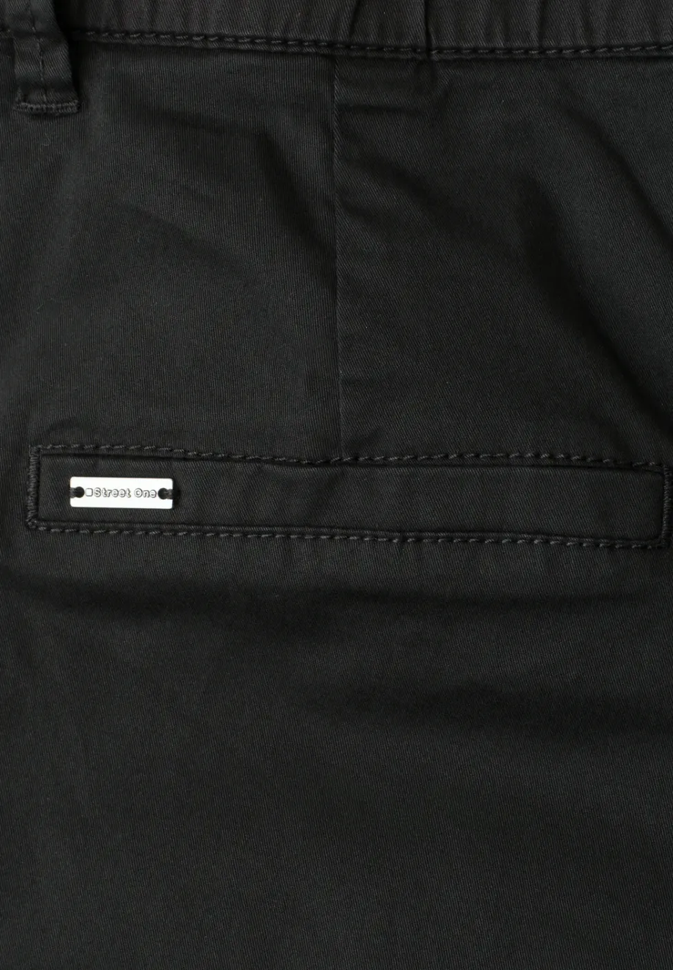 Mid Waist chino shorts in een casual pasvorm
