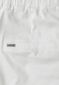 Mid Waist chino shorts in een casual pasvorm