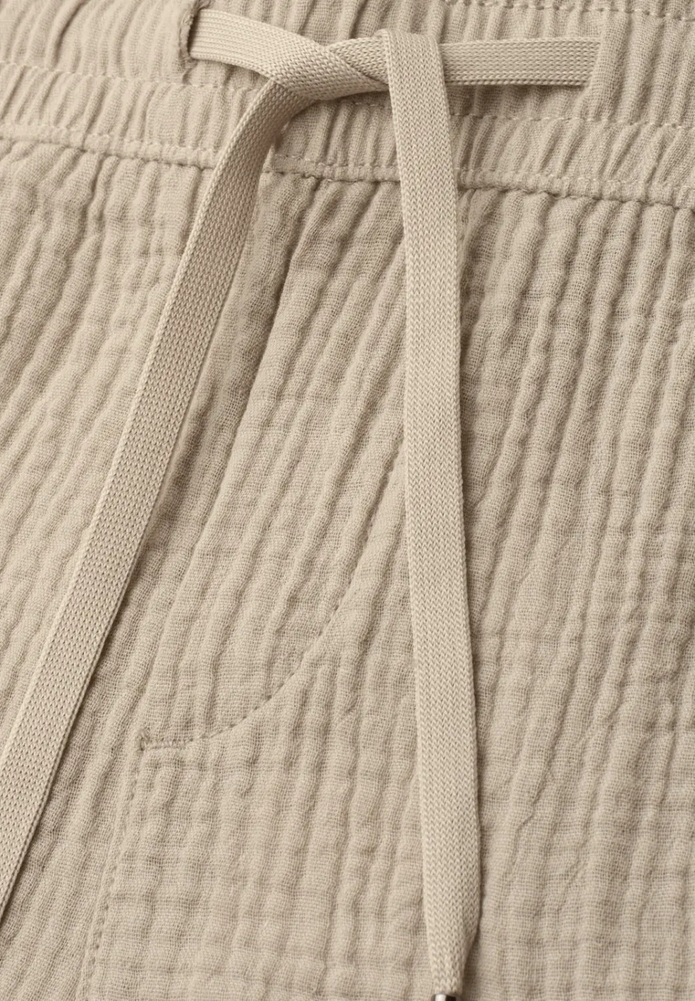 Mid Waist shorts van neteldoek