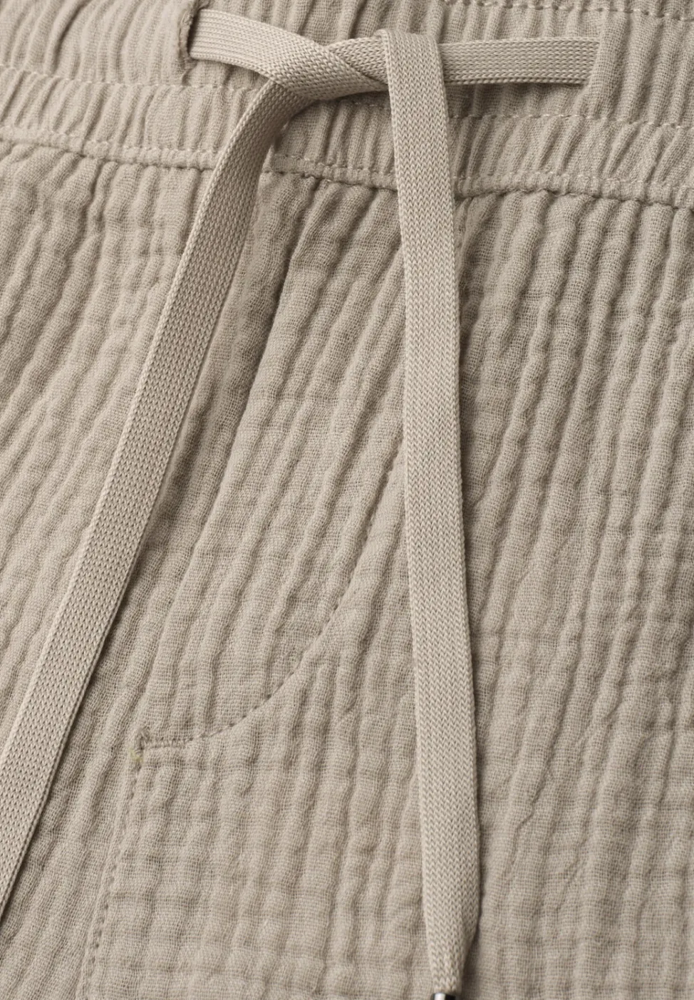 Mid Waist shorts van neteldoek