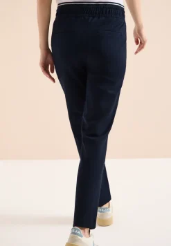 Mid Waist Slim Legs broek in casual fit