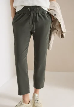 Mid Waist Slim Legs broek in casual fit