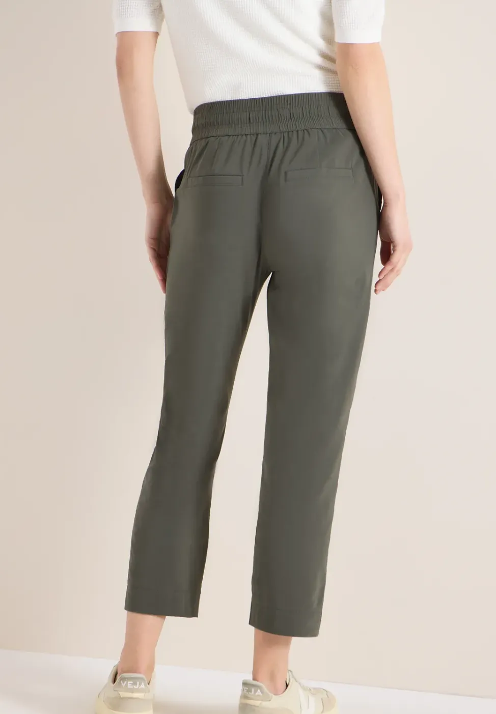 Mid Waist Slim Legs broek in casual fit