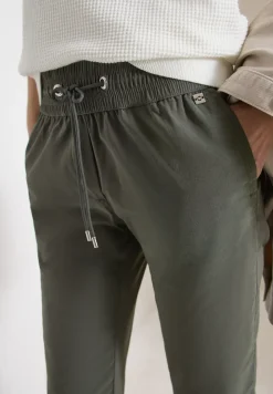 Mid Waist Slim Legs broek in casual fit