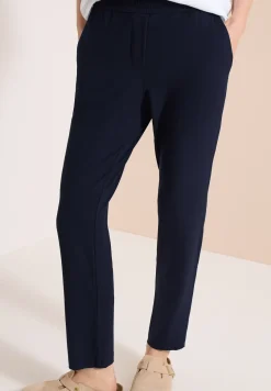 Mid Waist Slim Legs broek in casual fit