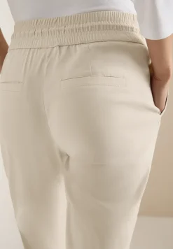 Mid Waist Slim Legs broek in casual fit