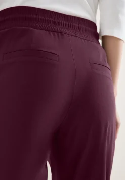 Mid Waist Slim Legs broek in casual fit