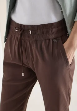 Mid Waist Slim Legs broek in casual fit
