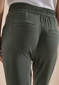 Mid Waist Slim Legs broek in casual fit