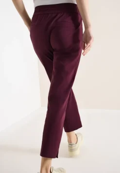 Mid Waist Slim Legs broek in casual fit