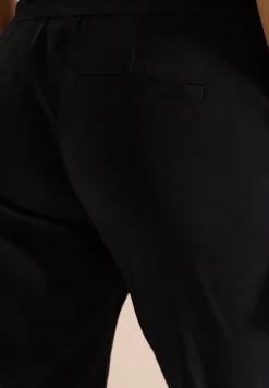 Mid Waist Slim Legs broek in casual fit