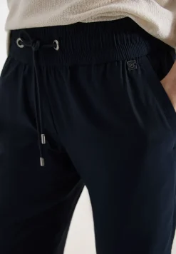 Mid Waist Slim Legs broek in casual fit