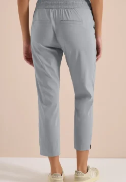 Mid Waist Slim Legs broek in casual fit