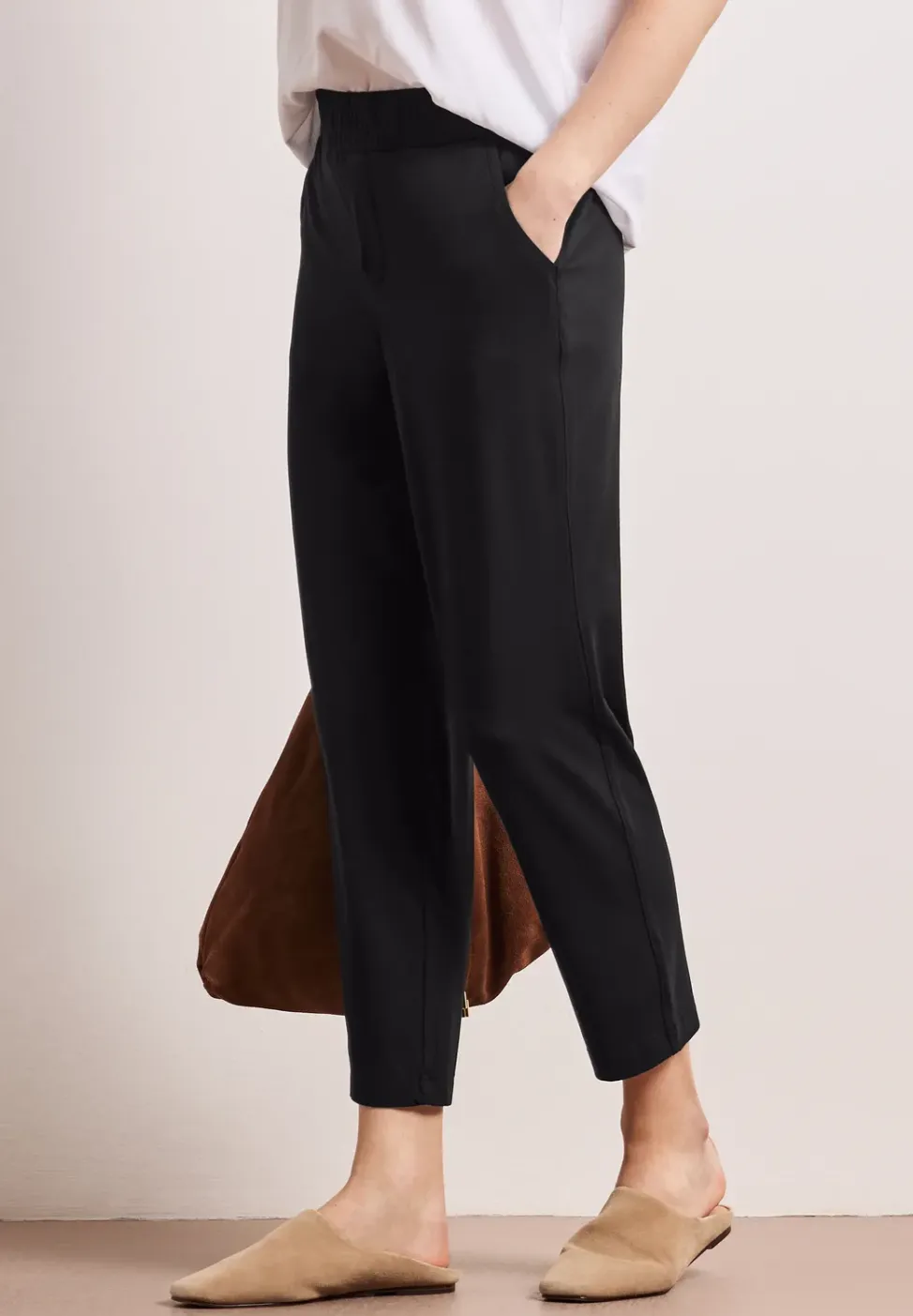 Mid Waist Slim Legs broek in Loose Fit