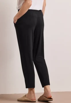 Mid Waist Slim Legs broek in Loose Fit