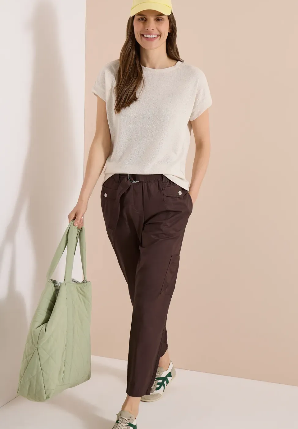 Mid Waist Slim Legs broek in Loose Fit