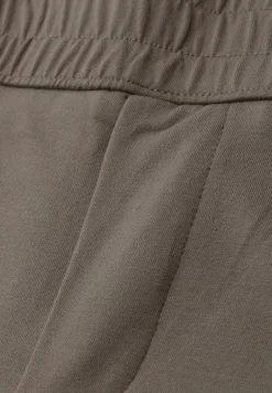 Mid Waist Slim Legs broek in Loose Fit