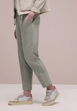 Mid Waist Slim Legs broek met gesp