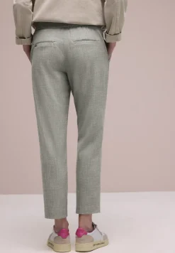 Mid Waist Slim Legs broek met gesp