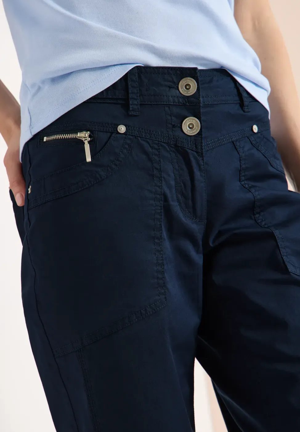 Mid Waist Slim Legs broek met omslag