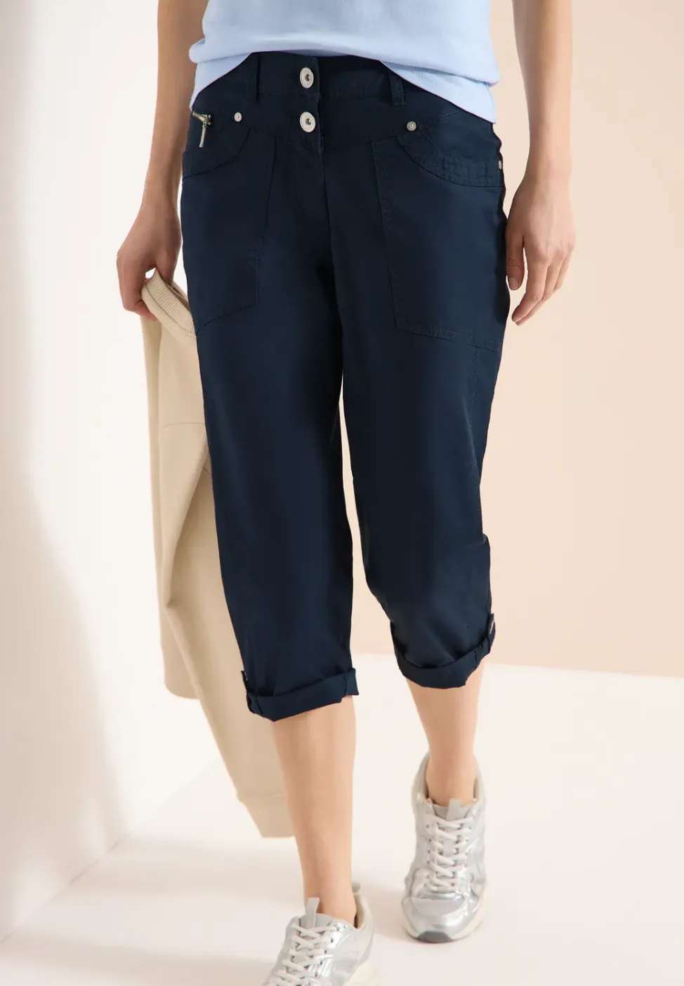 Mid Waist Slim Legs broek met omslag
