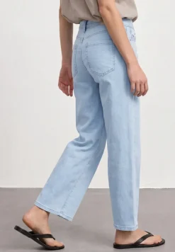 Mid Waist Wide Legs jeans in Loose Fit