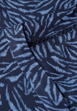 Minimal print blouse shirt