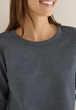 Minimal jacquard shirt