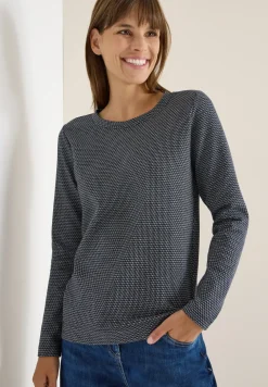 Minimal jacquard shirt