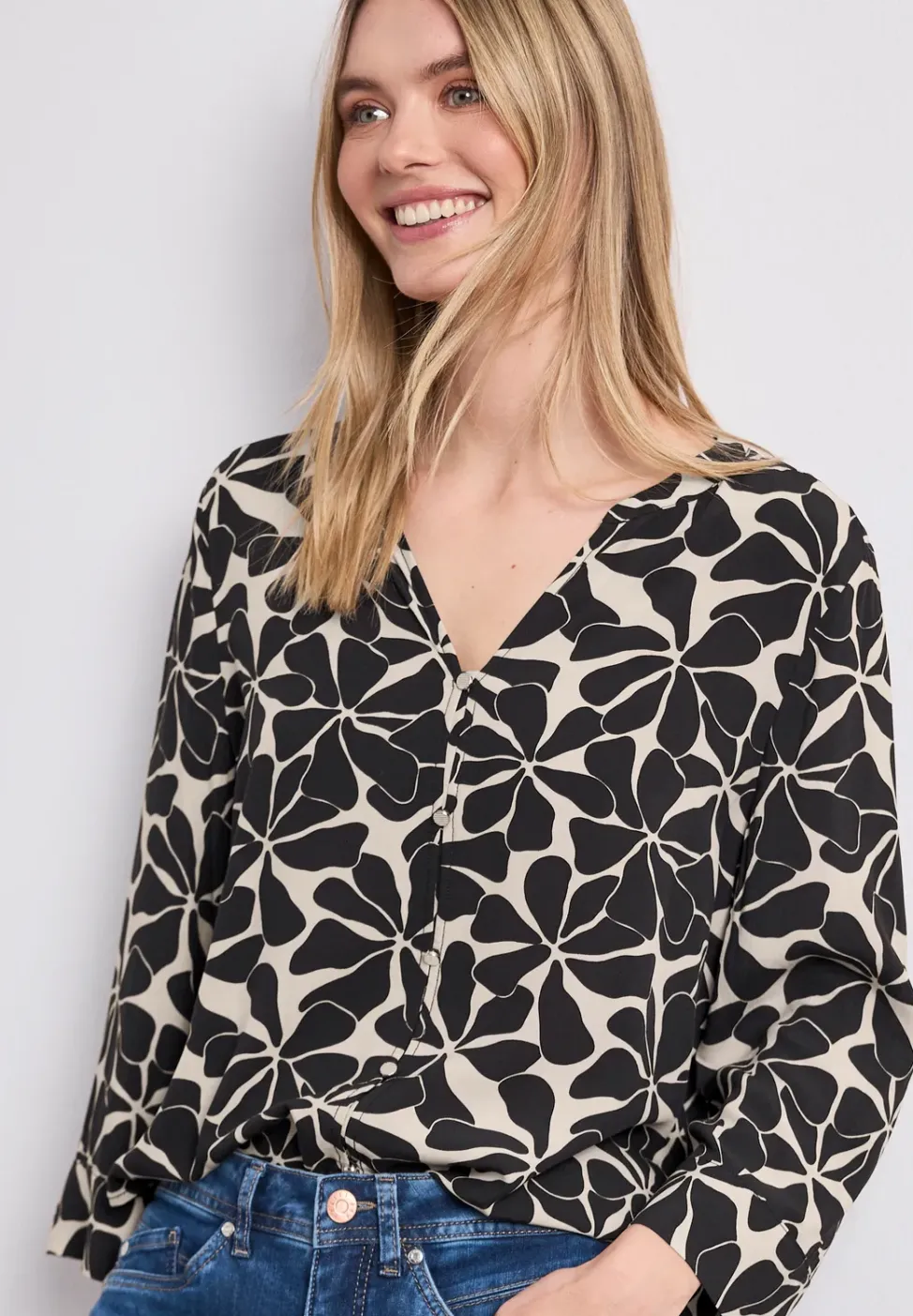 3/4-mouwen blouse met knoopdetail